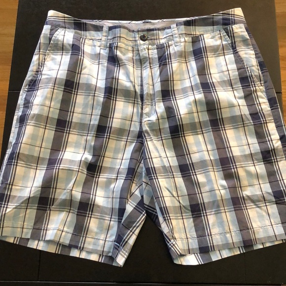 Croft and Barrow Men’s Plaid Golf Shorts 36 - Picture 1 of 4
